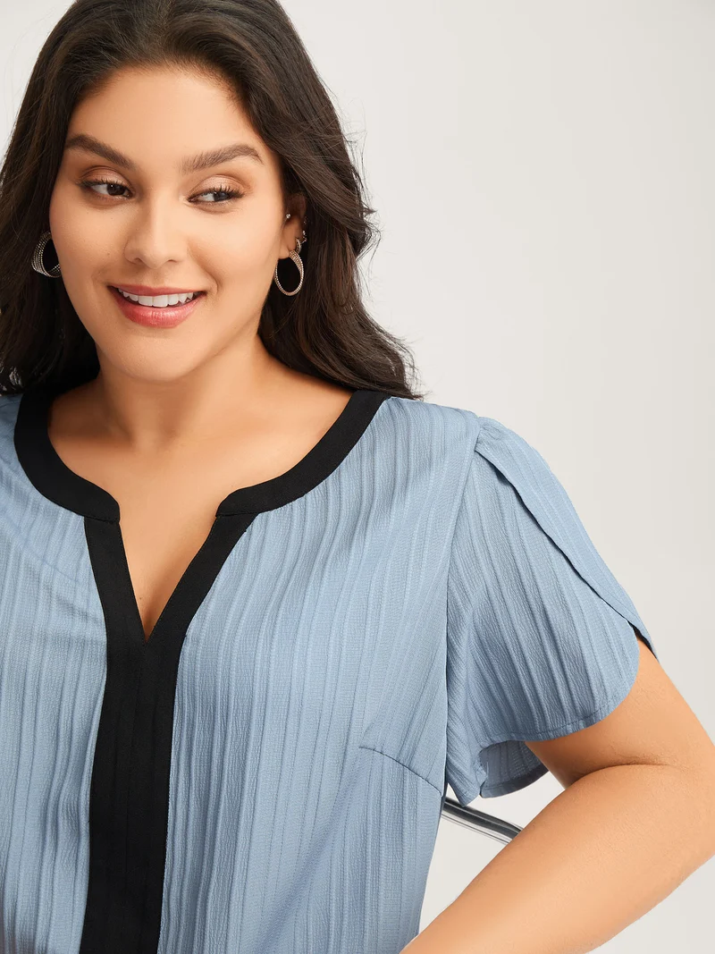 Textured Color Contrast Petal Sleeve Blouse