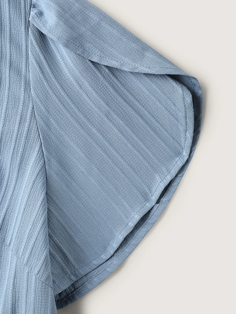 Textured Color Contrast Petal Sleeve Blouse