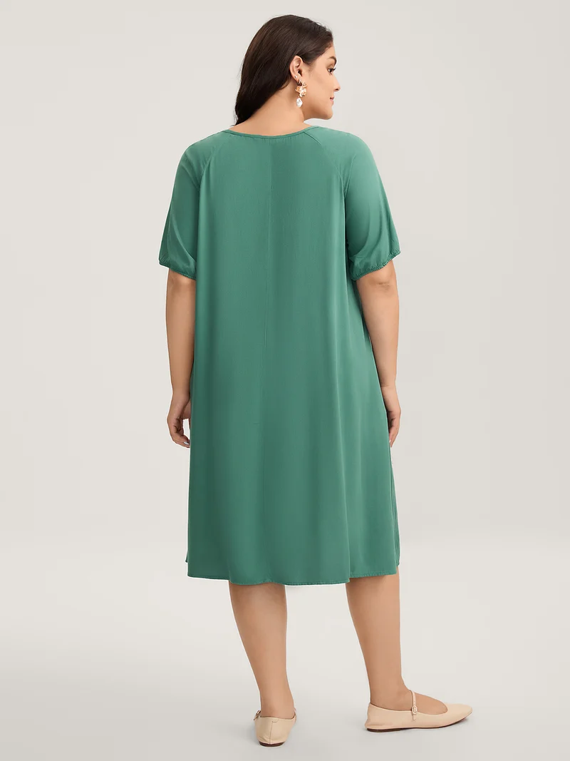 Rayon Neck-Tie Pleated Midi Dress