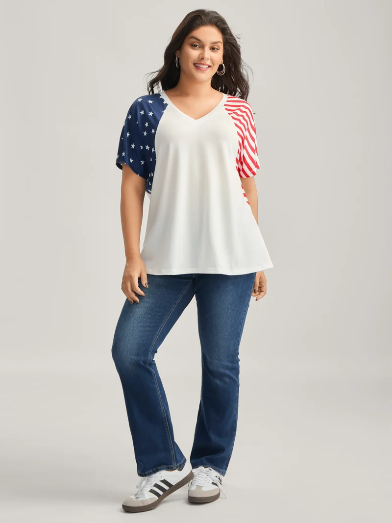 American Flag Print V-Neck T-Shirt