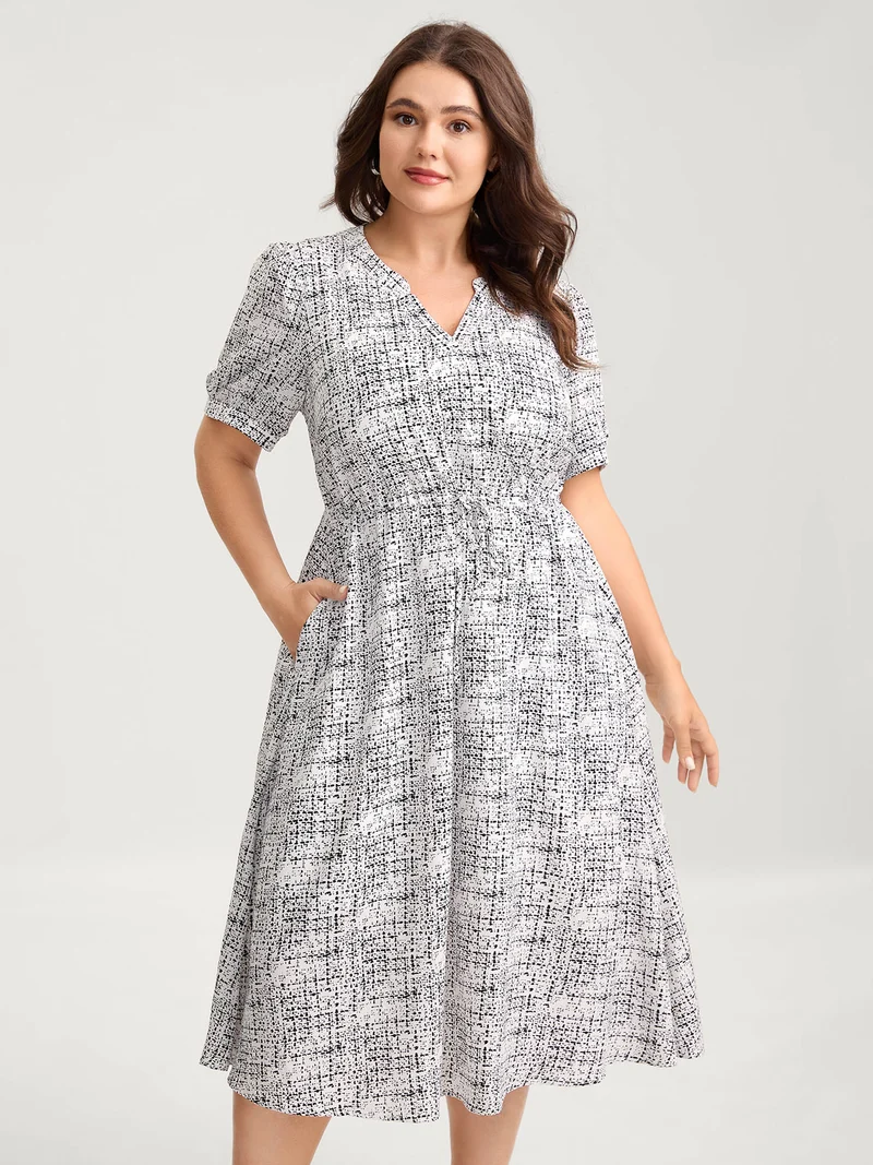 Geometric Print Notched Collar Midi Dress