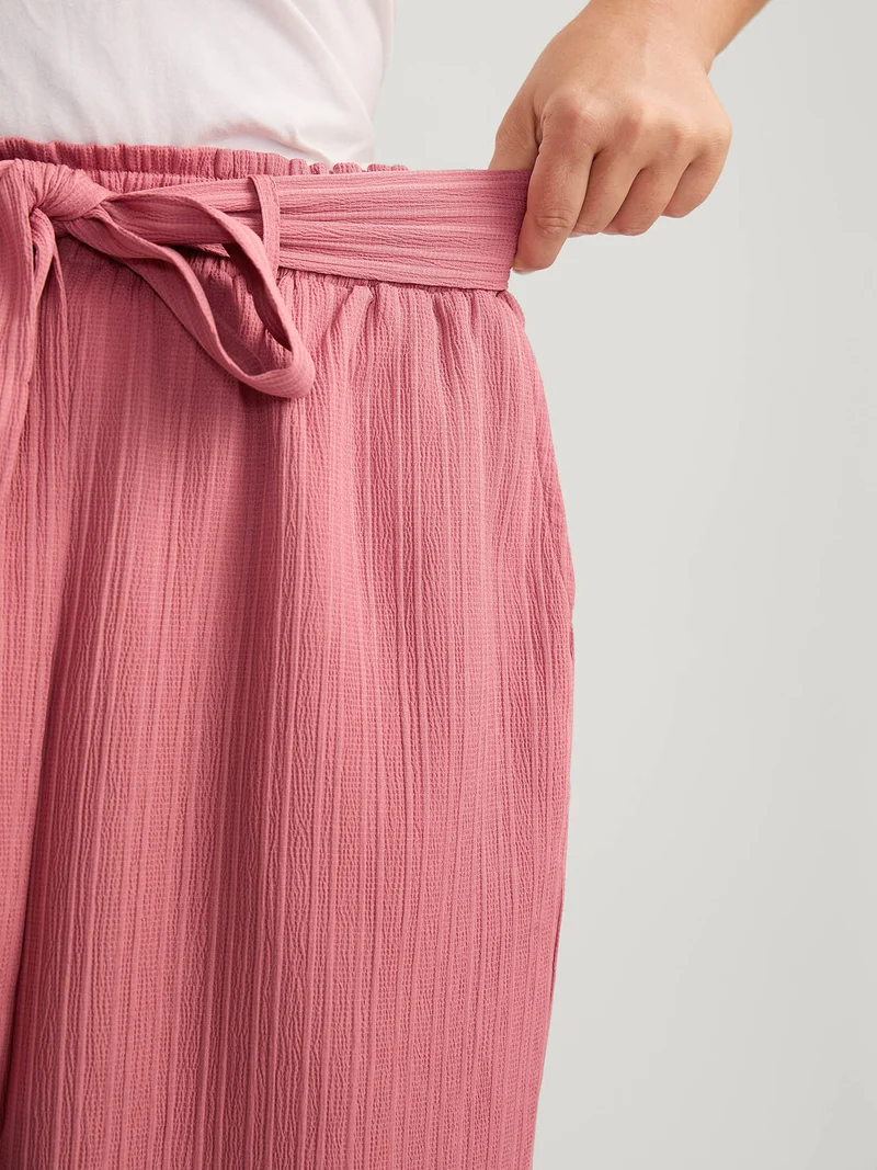 Textured Belted Wide-Leg Pants
