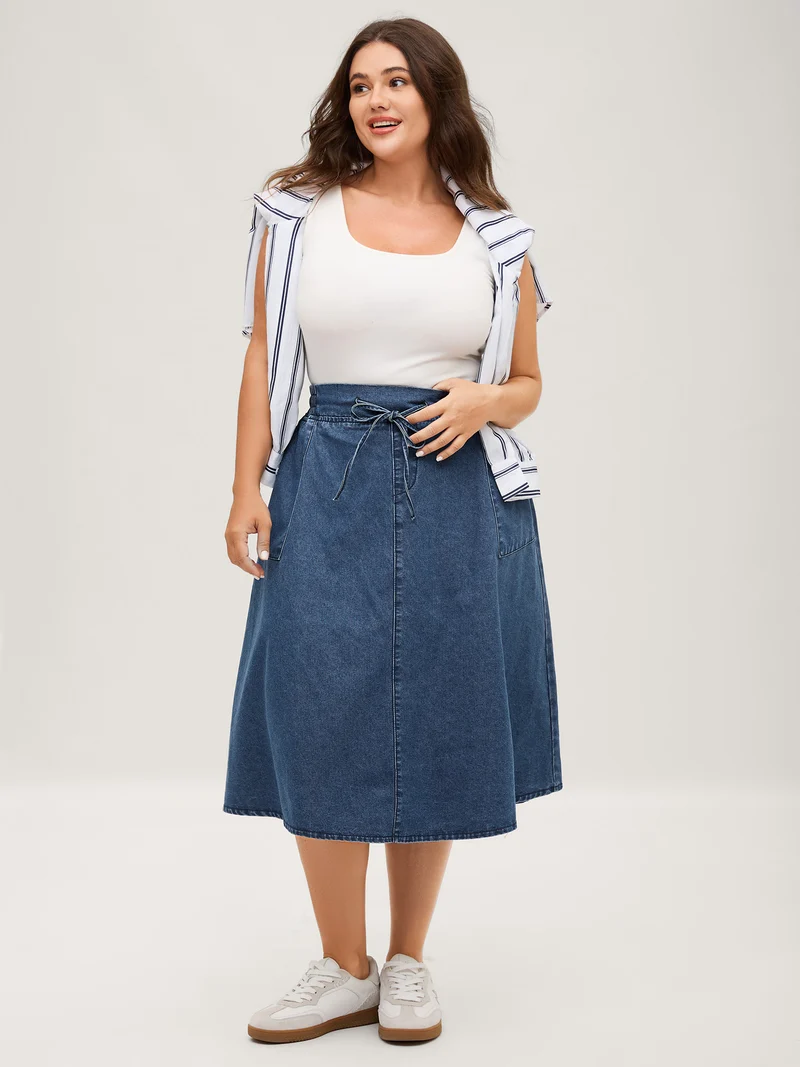 Stretchy Waist Flared Pockets Denim Skirt
