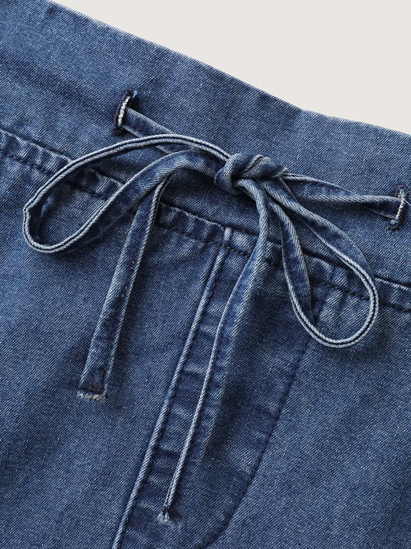 Stretchy Waist Flared Pockets Denim Skirt