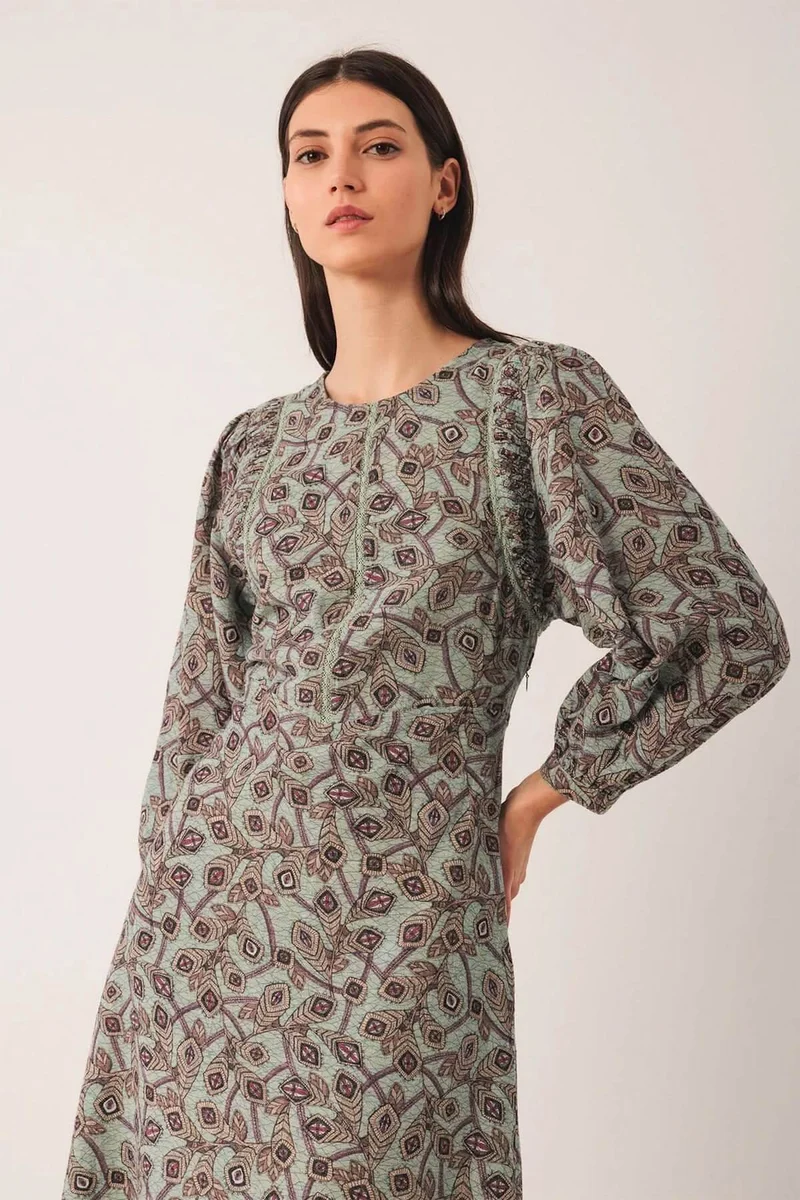 Robe longue au motif géométrique