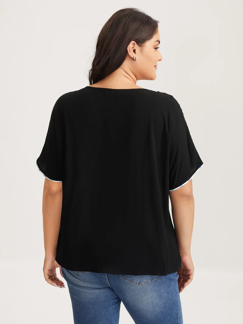 Textured Color Contrast Tassels Blouse