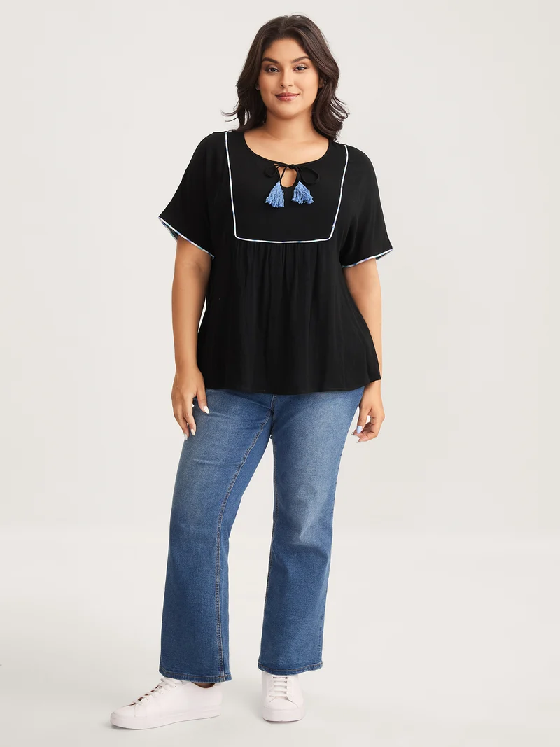 Textured Color Contrast Tassels Blouse