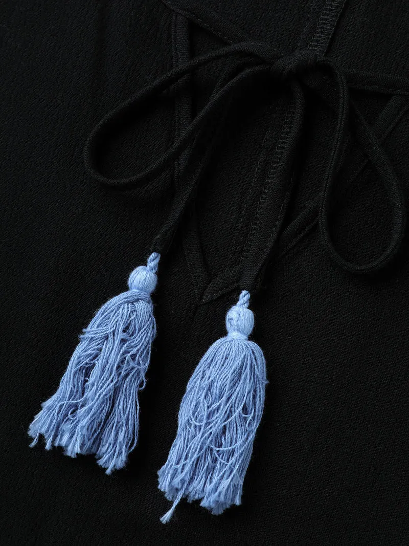 Textured Color Contrast Tassels Blouse