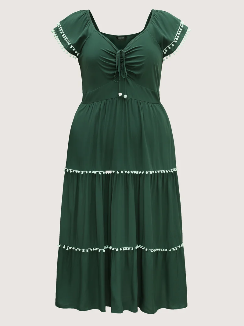 Ruffled Sweetheart Neck Tiered Midi Dress