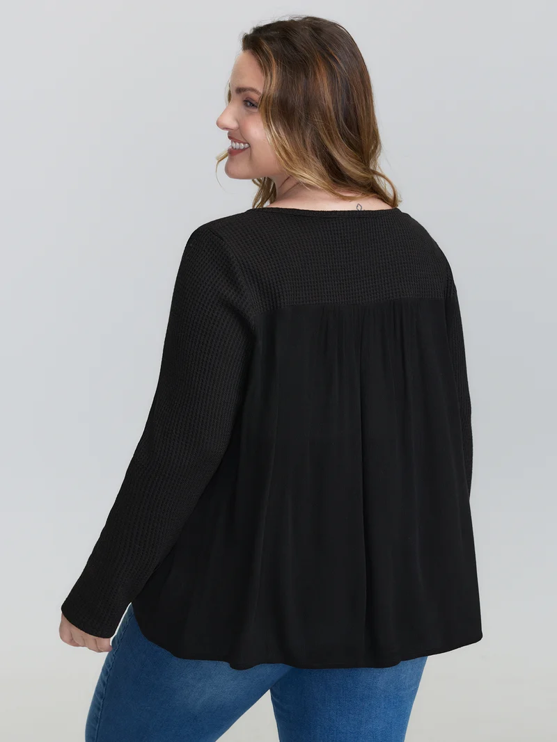 Stretchy Textured Colorful Button Blouse