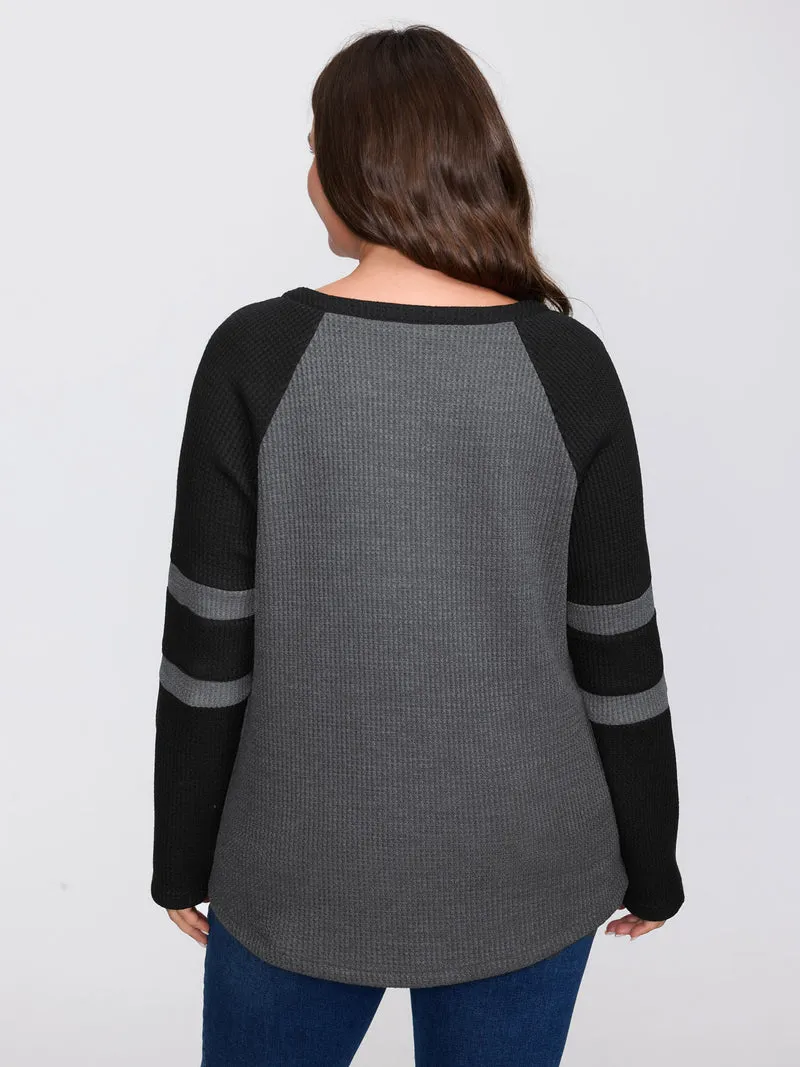 Color Contrast Stripe Textured Cross-Tie T-Shirt