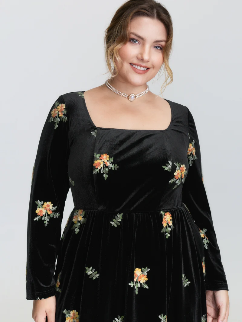 Velvet Floral Embroidered Pockets Midi Dress