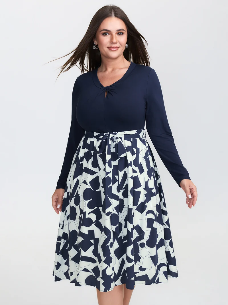 Supersoft Twist Neckline Floral Knit Midi Dress
