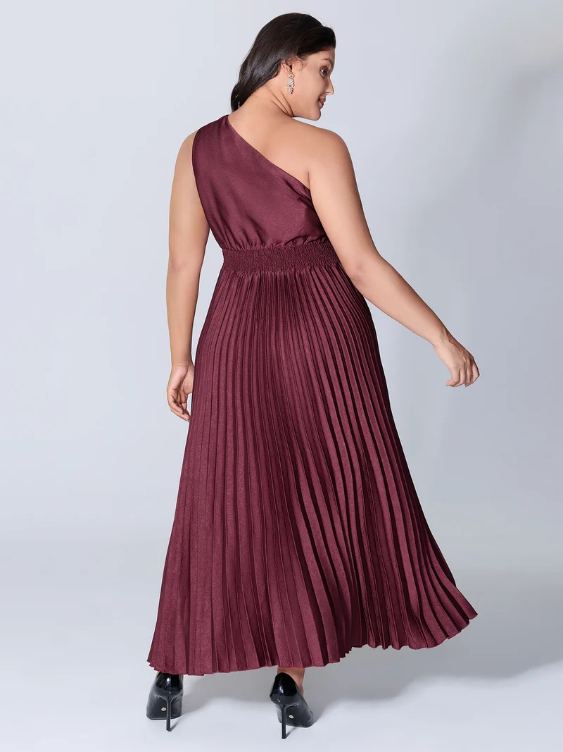 One-Shoulder Pleated Asymmetrical Hem Midi Dress
