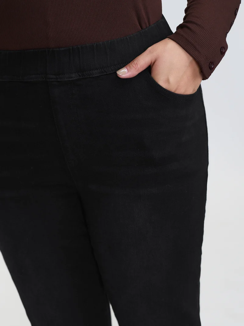 Supersoft Stretchy Flared Jeans