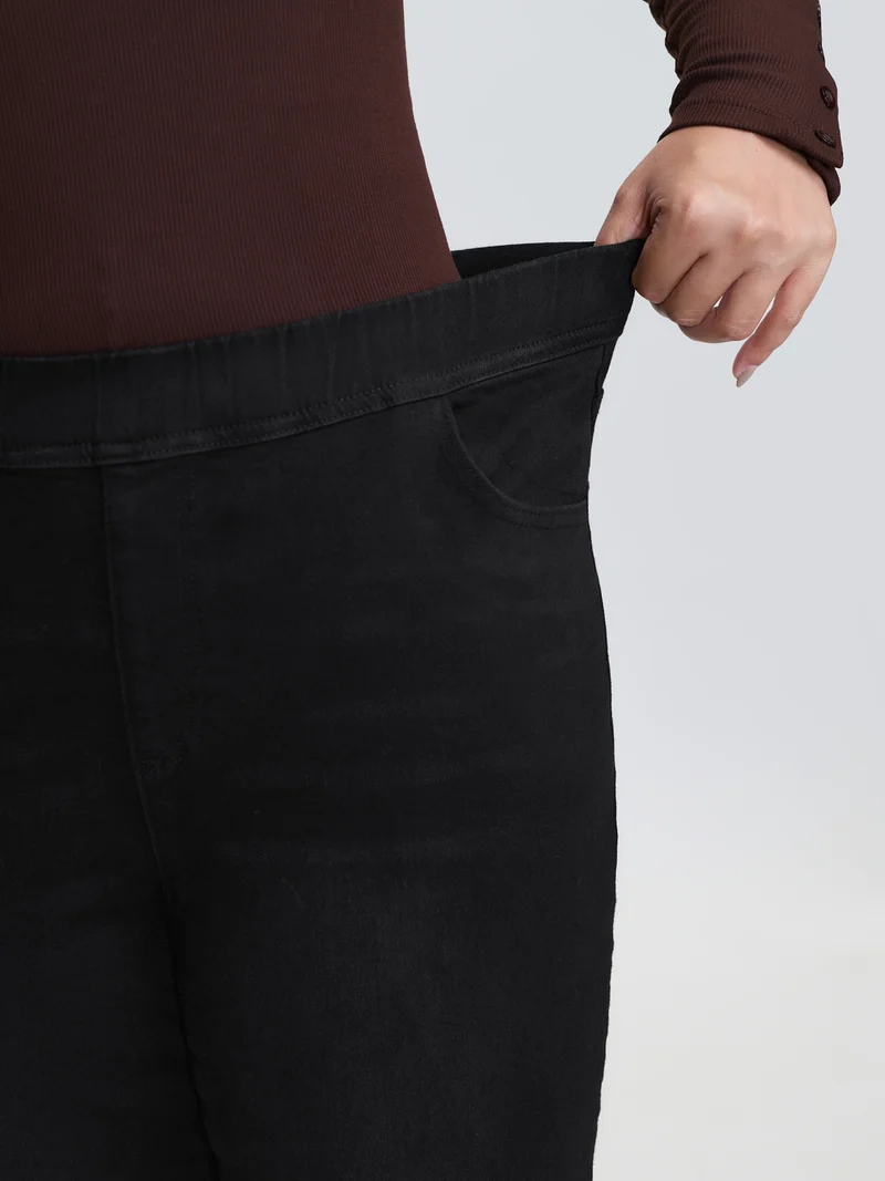 Supersoft Stretchy Flared Jeans