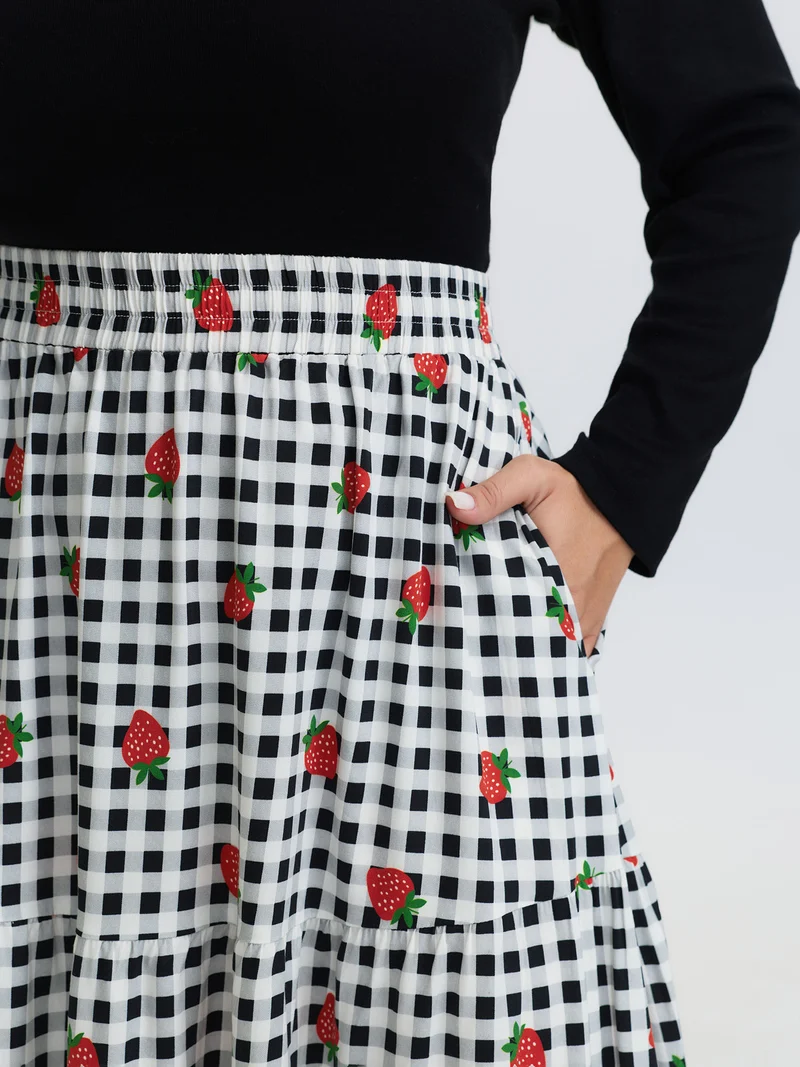 Checkered Fruity Print Tiered Maxi Skirt