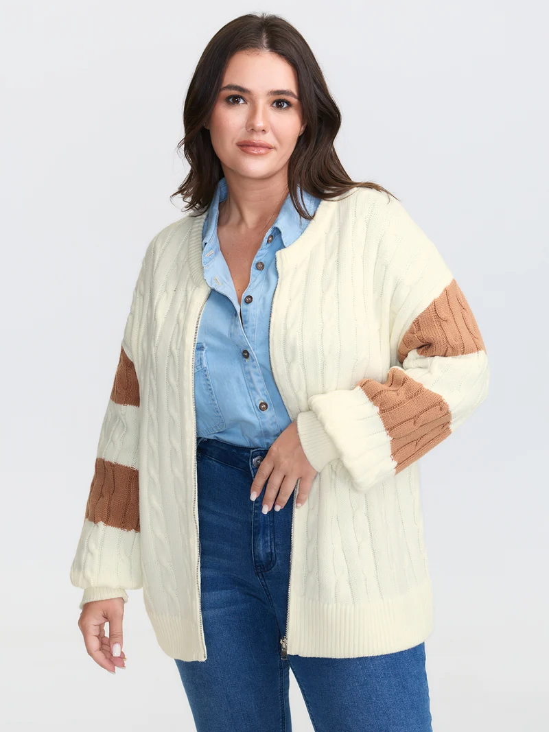Squirrel Pattern Jacquard Textured Knit Cardigan