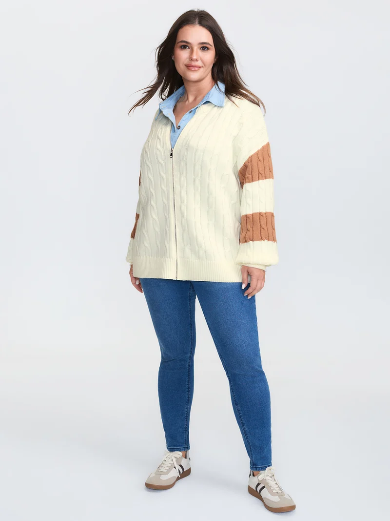 Squirrel Pattern Jacquard Textured Knit Cardigan