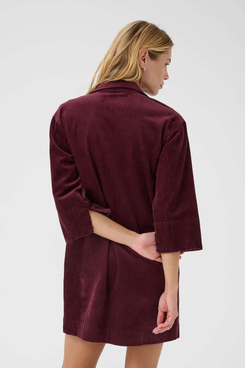 Robe Sharri