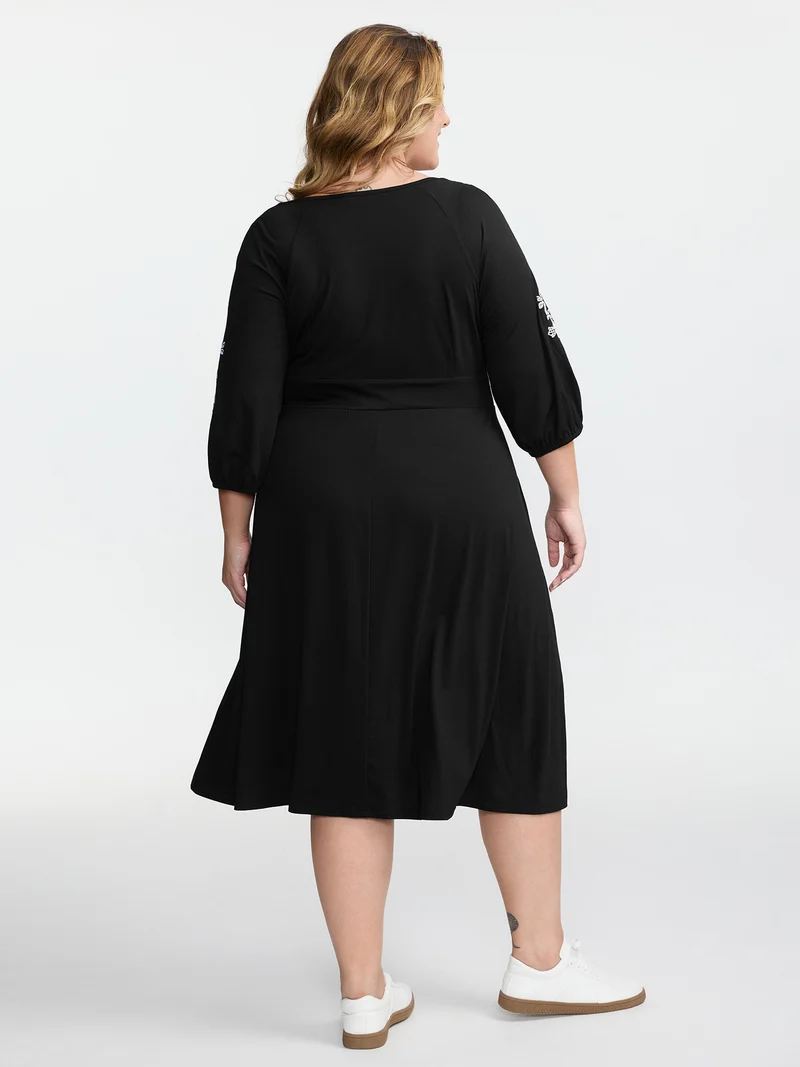 Floral Embroidered V-Neck Pockets Midi Dress