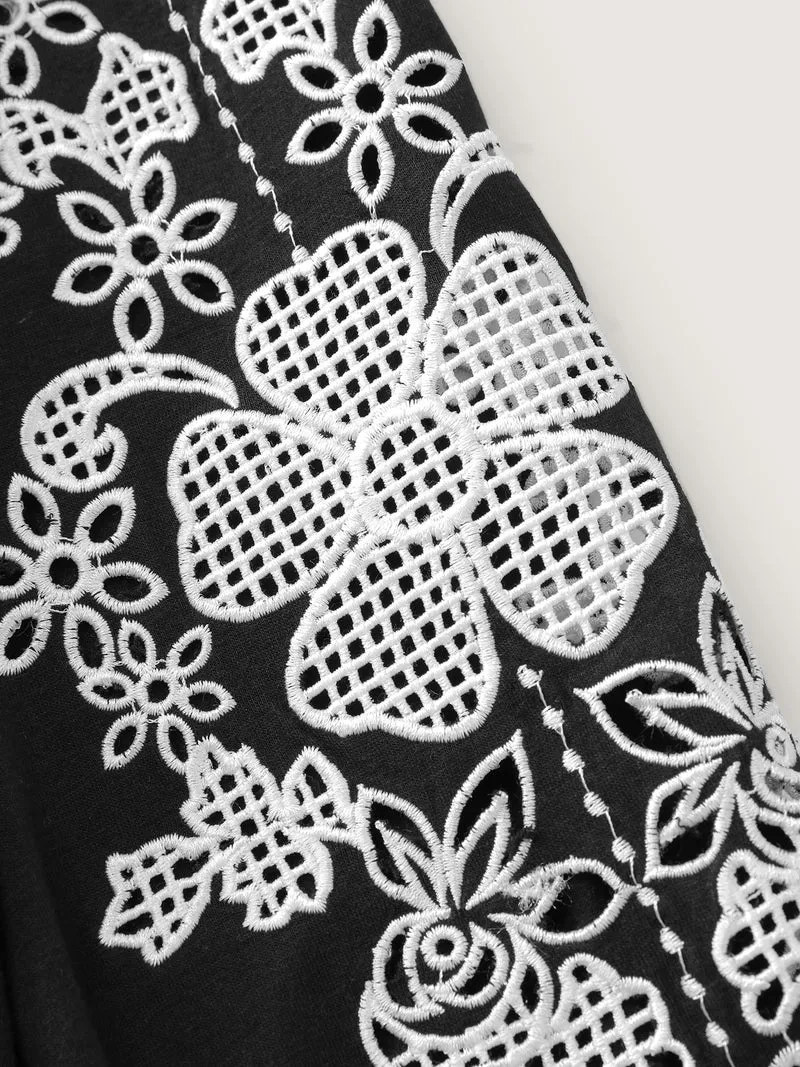 Floral Embroidered V-Neck Pockets Midi Dress