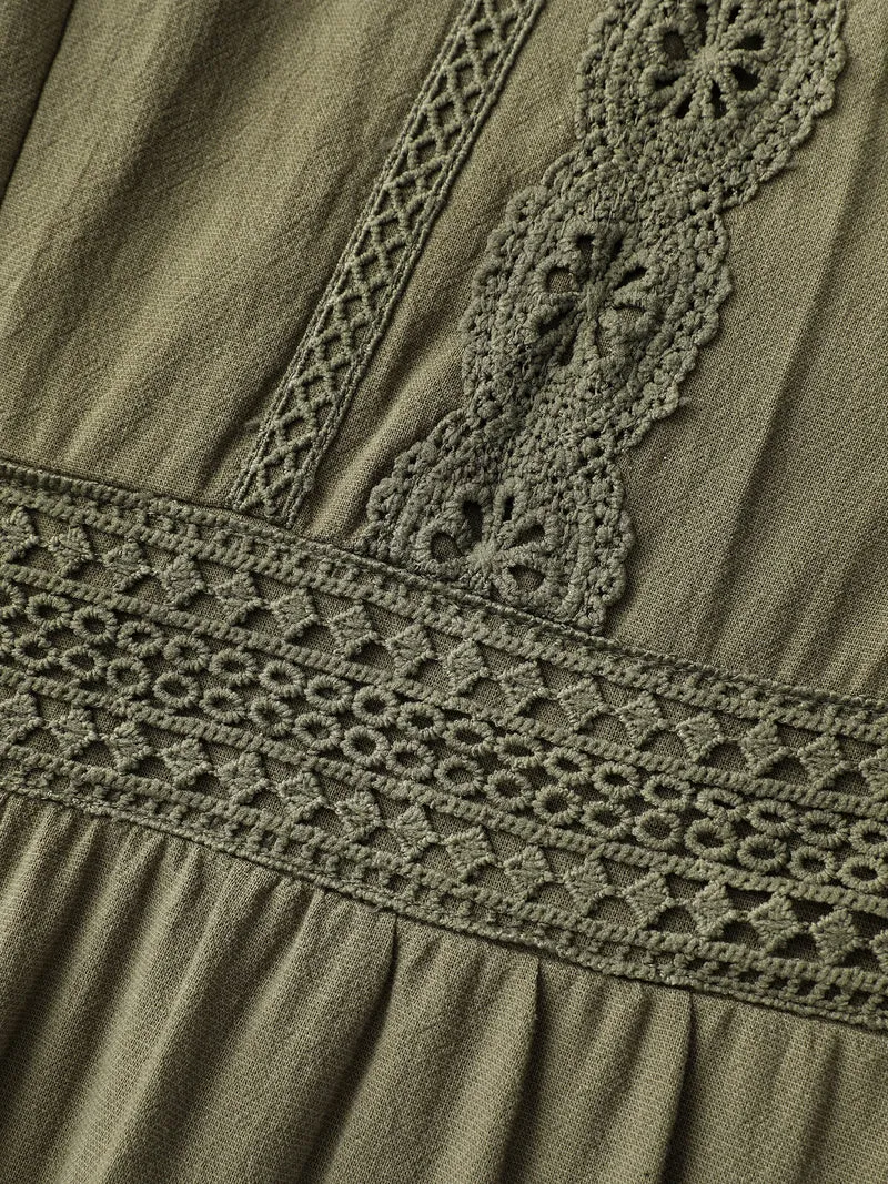 Lace Trim Shirred Back Pockets Midi Dress