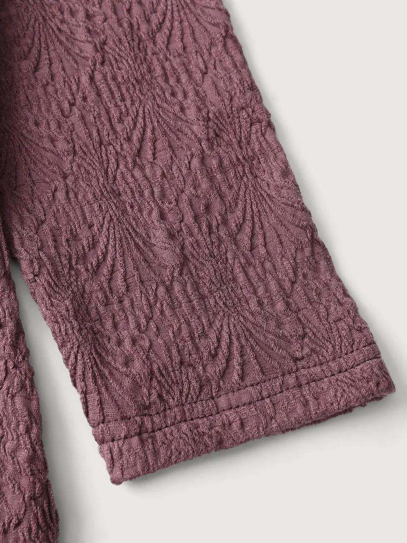 Textured Scoop Neck Fitted T-Shirt