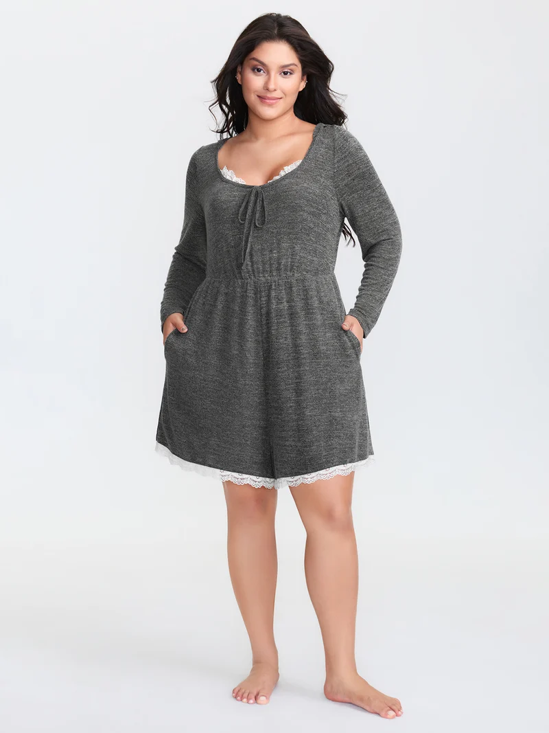 Stretchy Color Contrast Lace Trim Sleep Romper