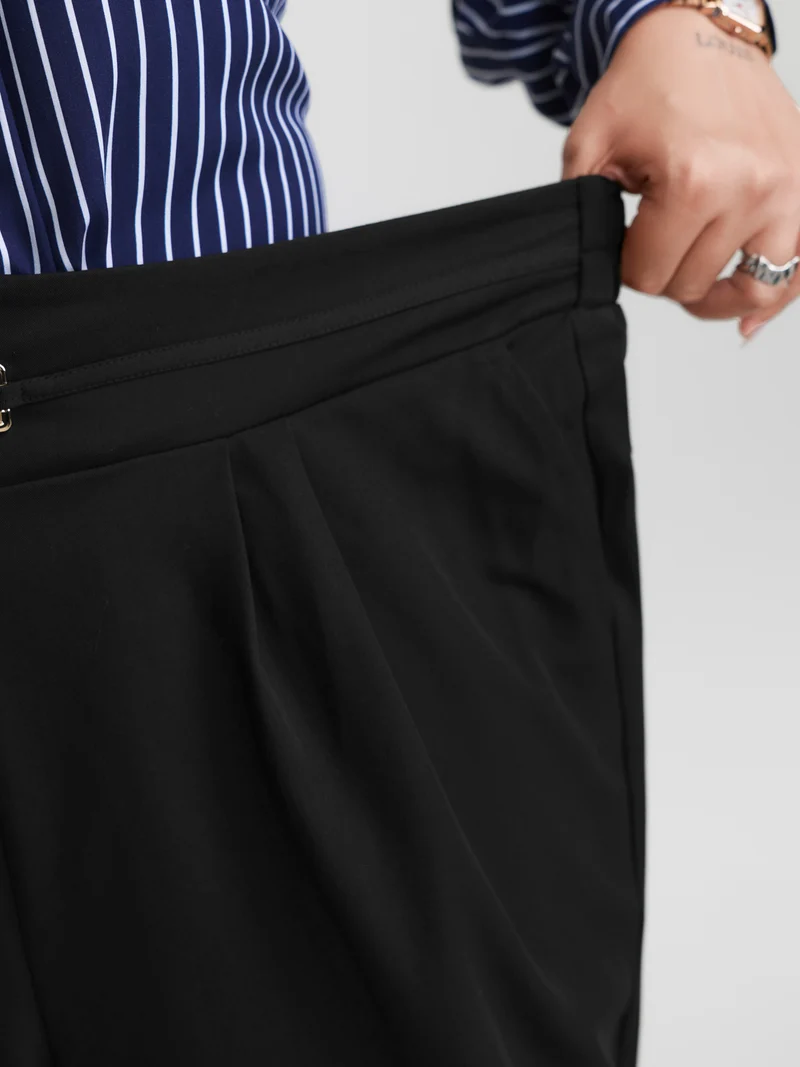 Metal Buckle Split Waistband Pants