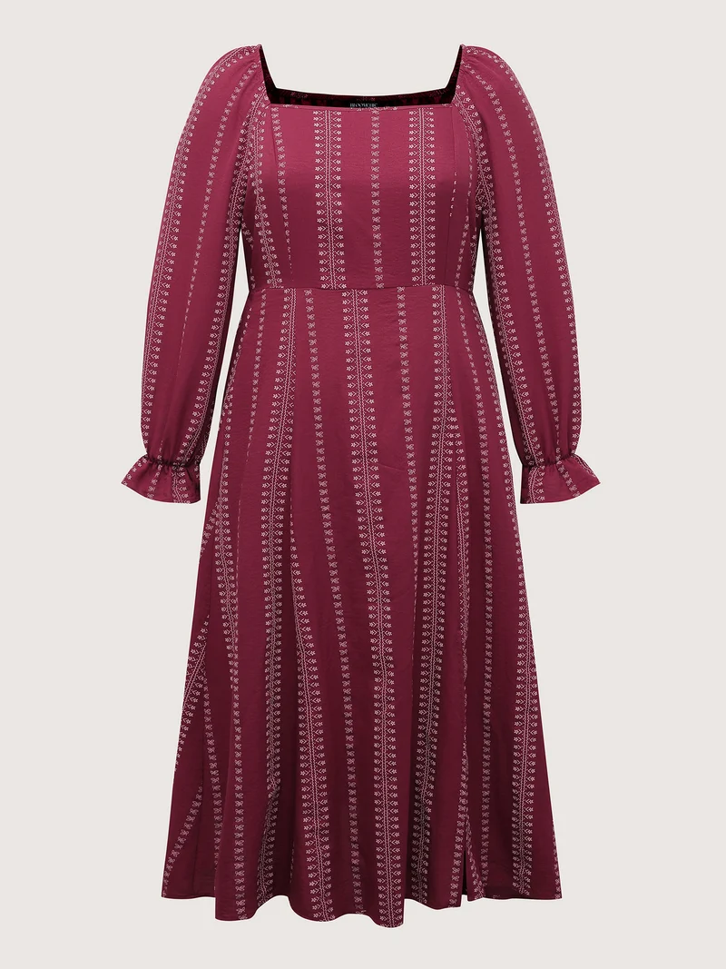 Textured Waist-Defining Square Neck Maxi Dress