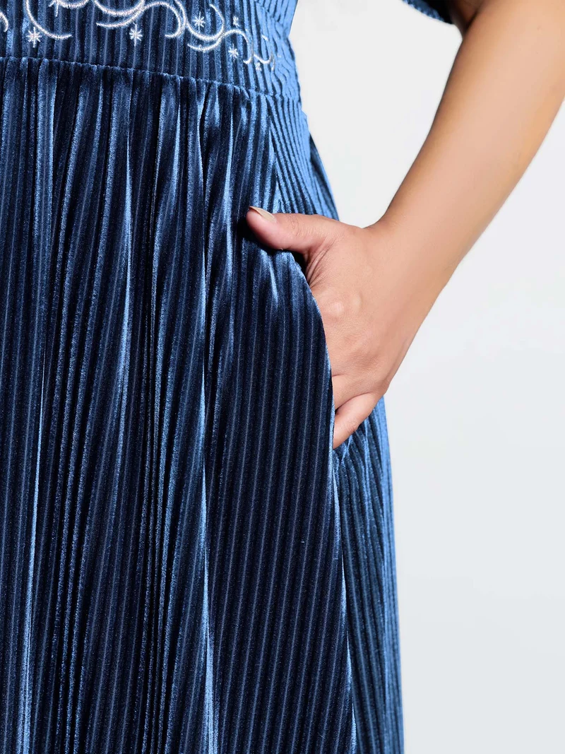 Starry Moon Embroidery Shirred Maxi Dress