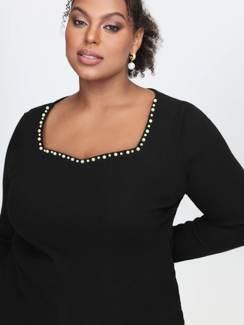 Pearl Detail Neckline Textured Fitted T-Shirt