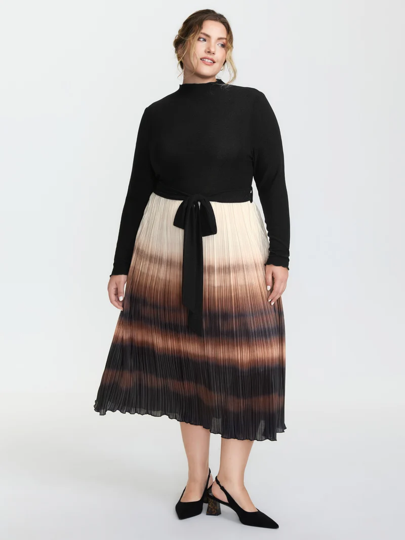Stretchy Slit Sleeve Waist-Tie Maxi Dress