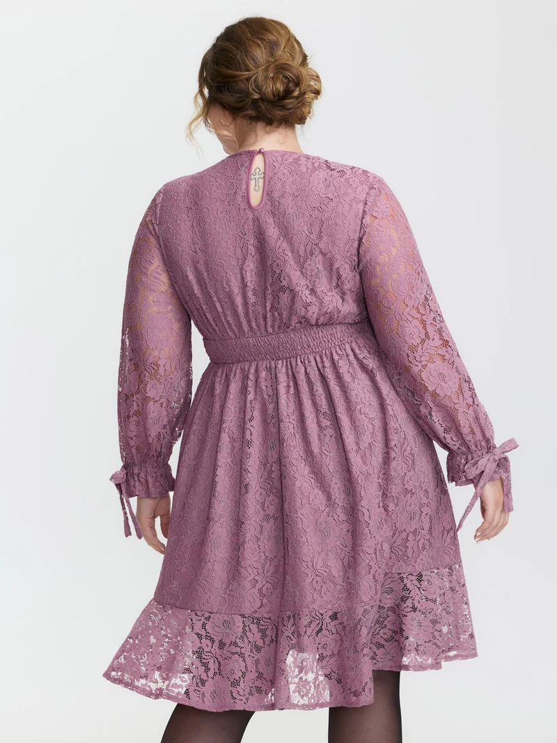 Lace Stretchy Waist Pockets Midi Dress