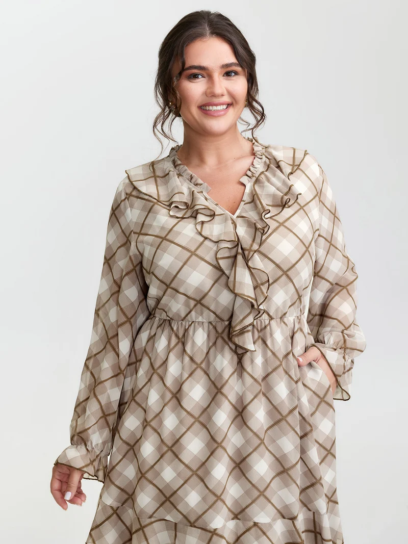 Checkered Stretchy Waist Ruffled Maxi Dress