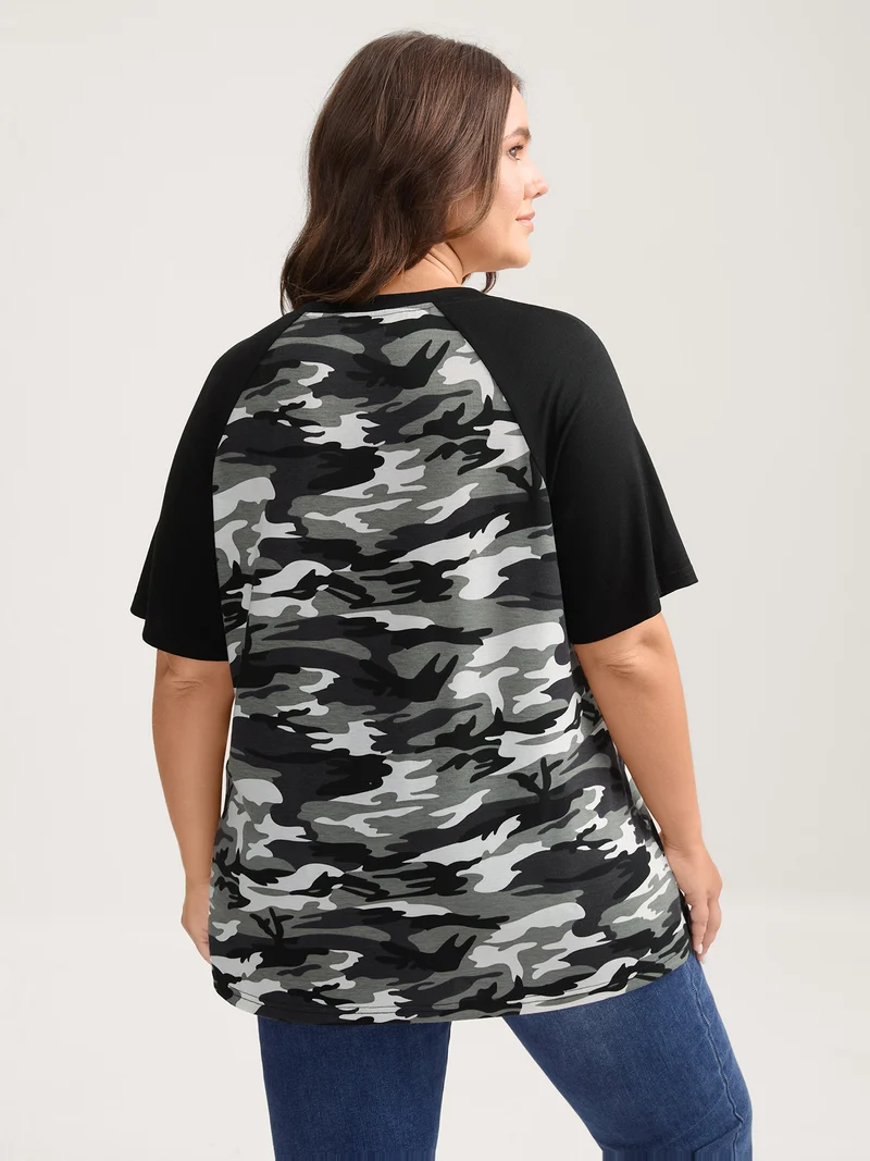 Camouflage Print Raglan Sleeve T-Shirt