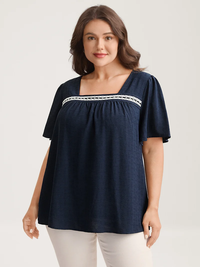Square Neck Lace Pleated Blouse