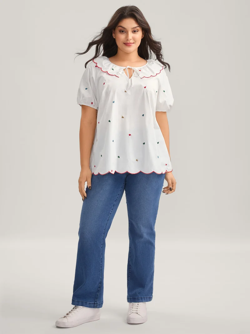 Sweetheart Embroidery Doll Collar Blouse