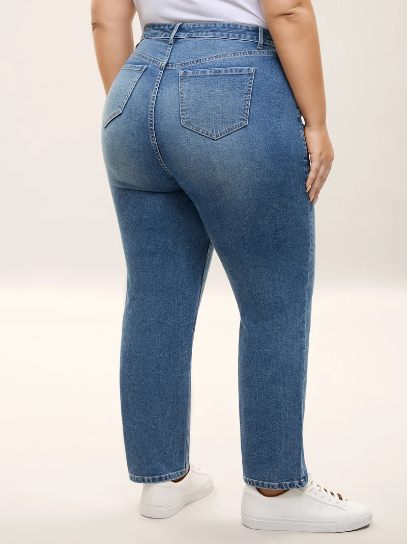 Classic Cut Boyfriend Jeans