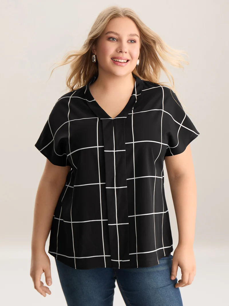 Plaid Pattern Woven Placket Blouse