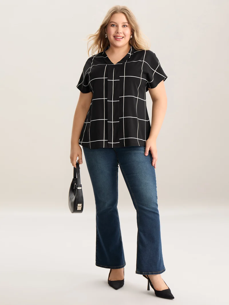 Plaid Pattern Woven Placket Blouse