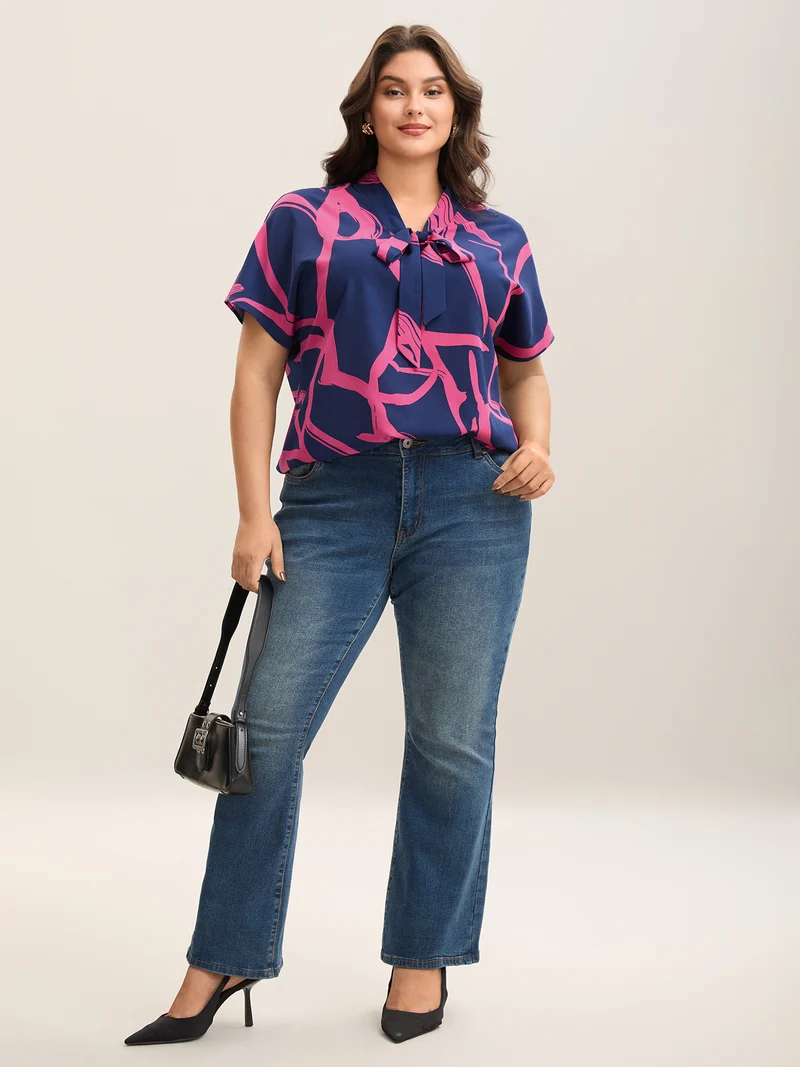 Geometric Pattern Bow Tie Blouse