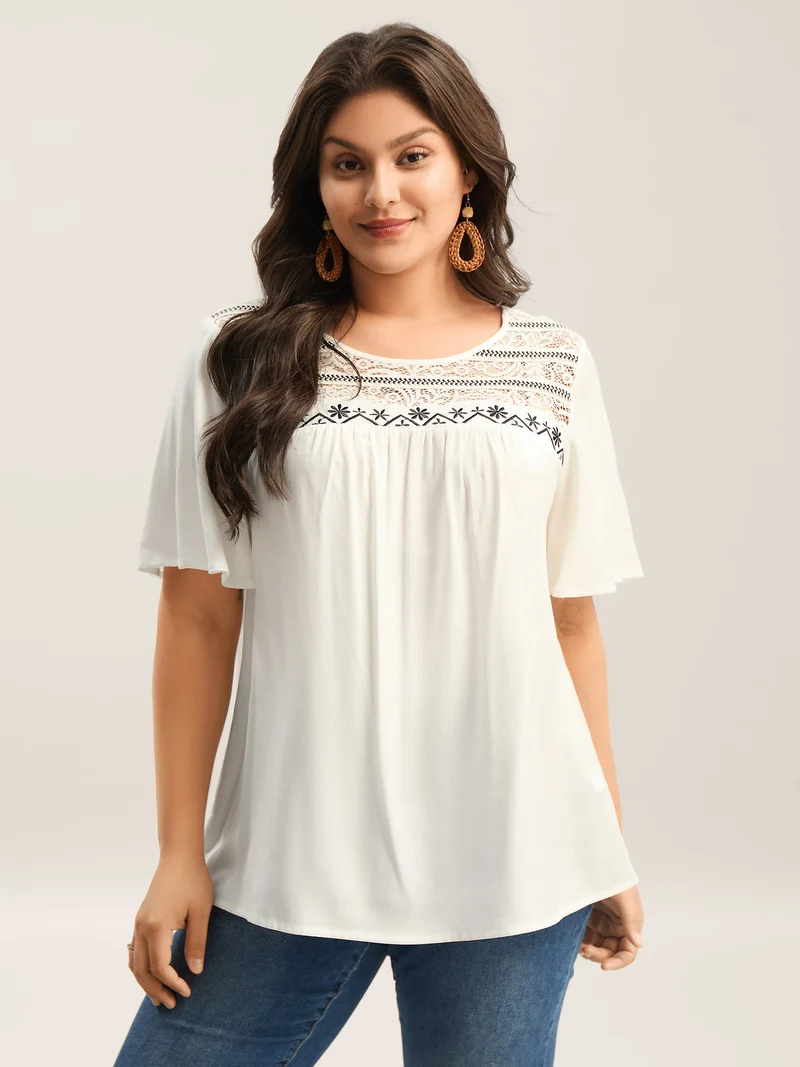 Stretchy Boho Neck Cut-Out Blouse