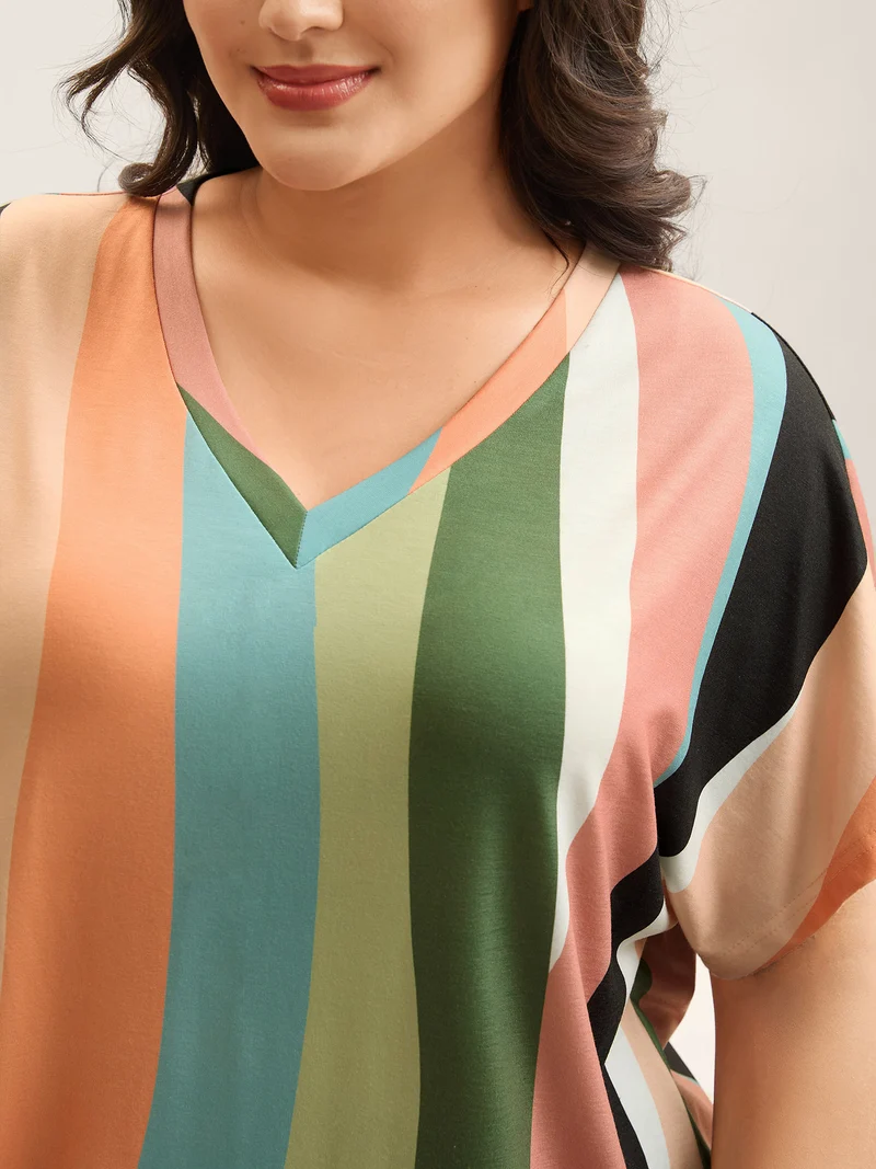 Stretchy Colorful Irregular Stripes T-Shirt