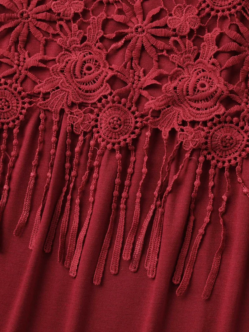 Lace Spliced Stretchy Sleeveless Top