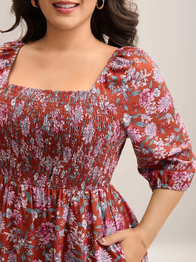 Flirty Floral Print Shirred Pockets Midi Dress