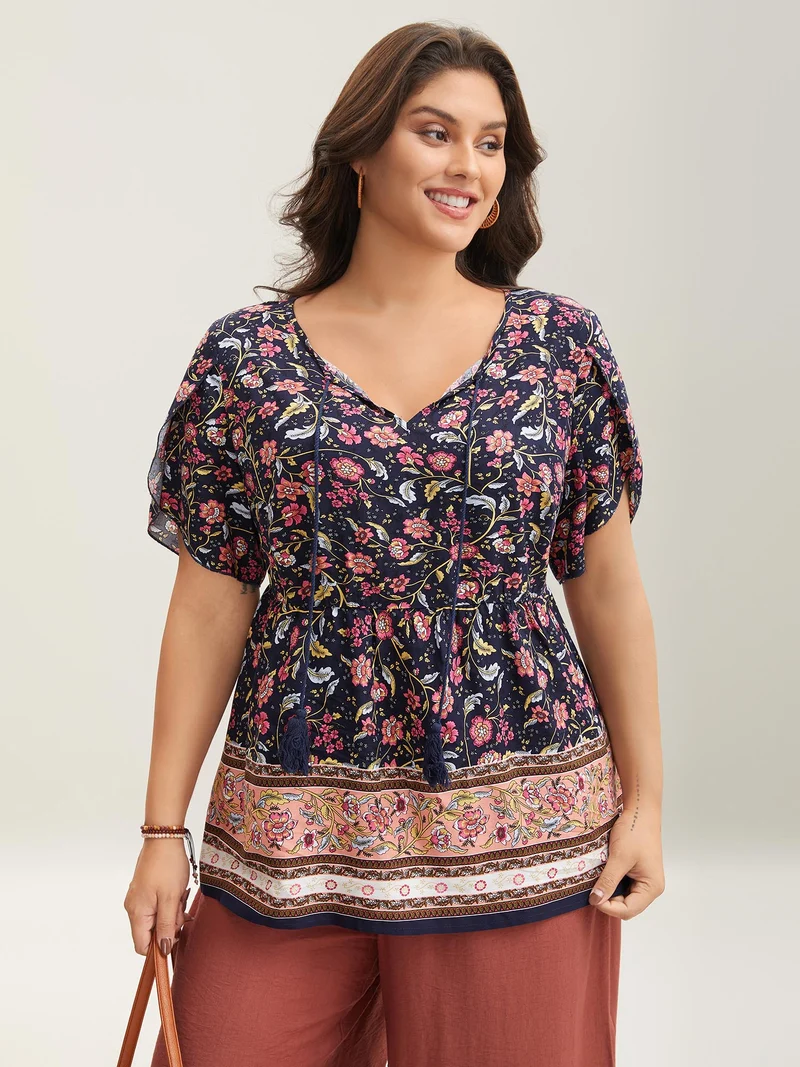 Sweet Floral Print Petal Sleeve Shirt