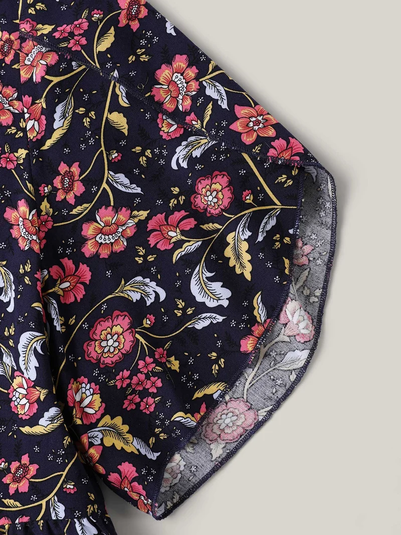 Sweet Floral Print Petal Sleeve Shirt