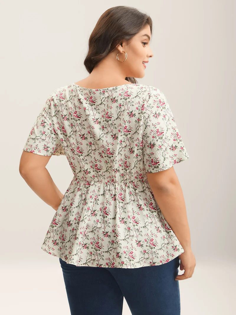 Knotted Floral Print Flared Sleeve Blouse